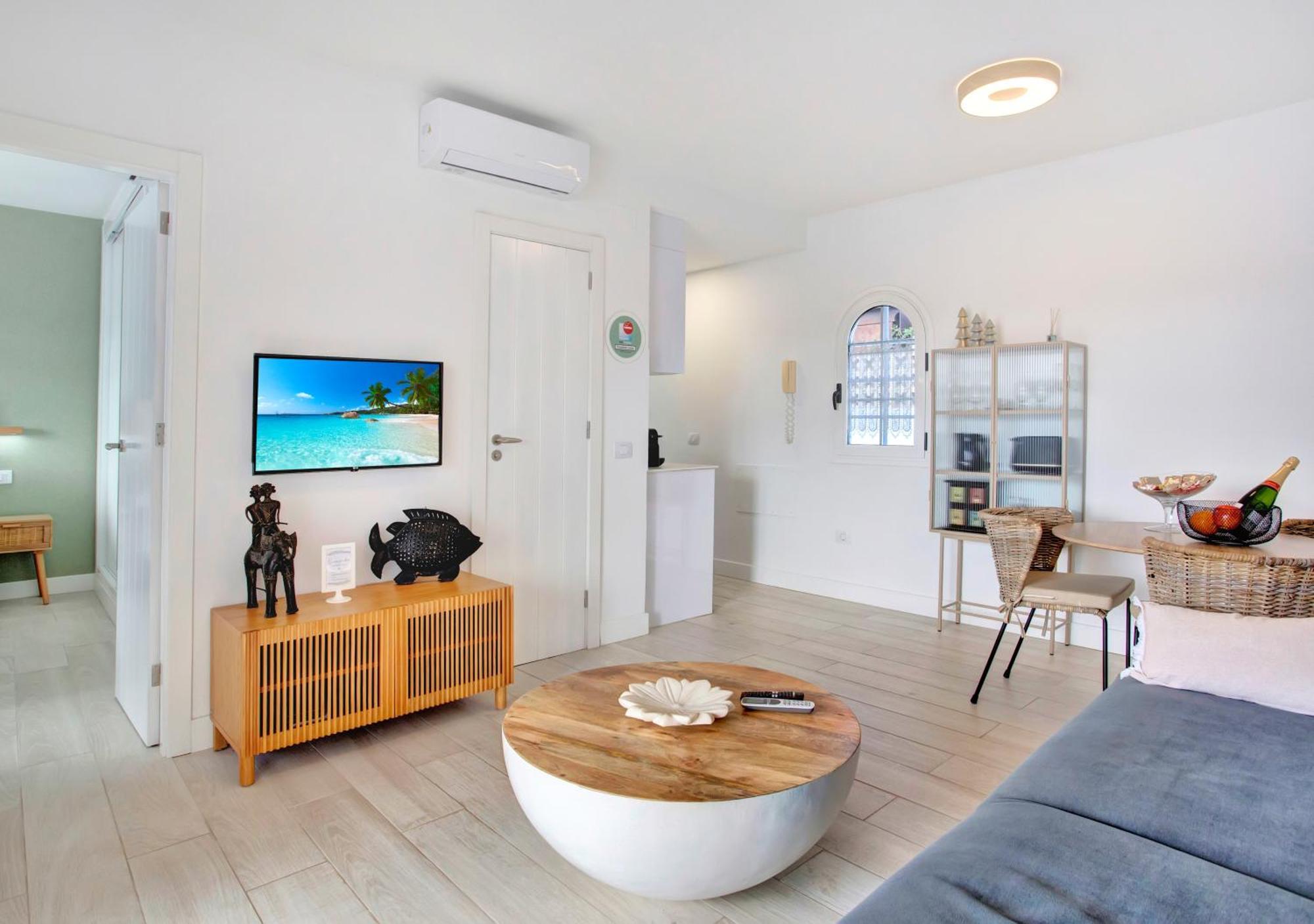 Silvic Serenada Corralejo Buitenkant foto